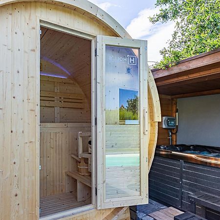 Gites Spa Strasbourg - Studio Romantique, Jacuzzi, Sauna, Terrasse Privee Furdenheim Esterno foto